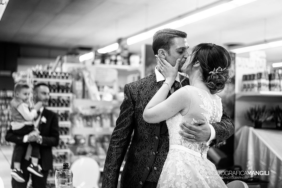 025 reportage wedding cerimonia rito civile sposi foto matrimonio bollate milano 025 reportage wedding cerimonia rito civile sposi foto matrimonio bollate milano