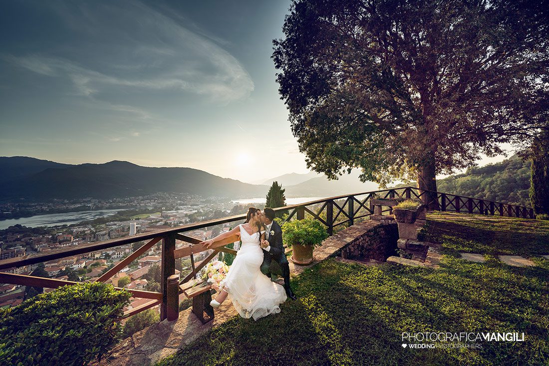 027 reportage wedding sposi foto matrimonio castello rossino lecco vista lago como 027 reportage wedding sposi foto matrimonio castello rossino lecco vista lago como