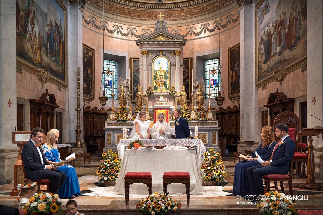 028 reportage wedding cerimonia sposi chiesa foto promesse matrimonio missaglia lecco 028 reportage wedding cerimonia sposi chiesa foto promesse matrimonio missaglia lecco