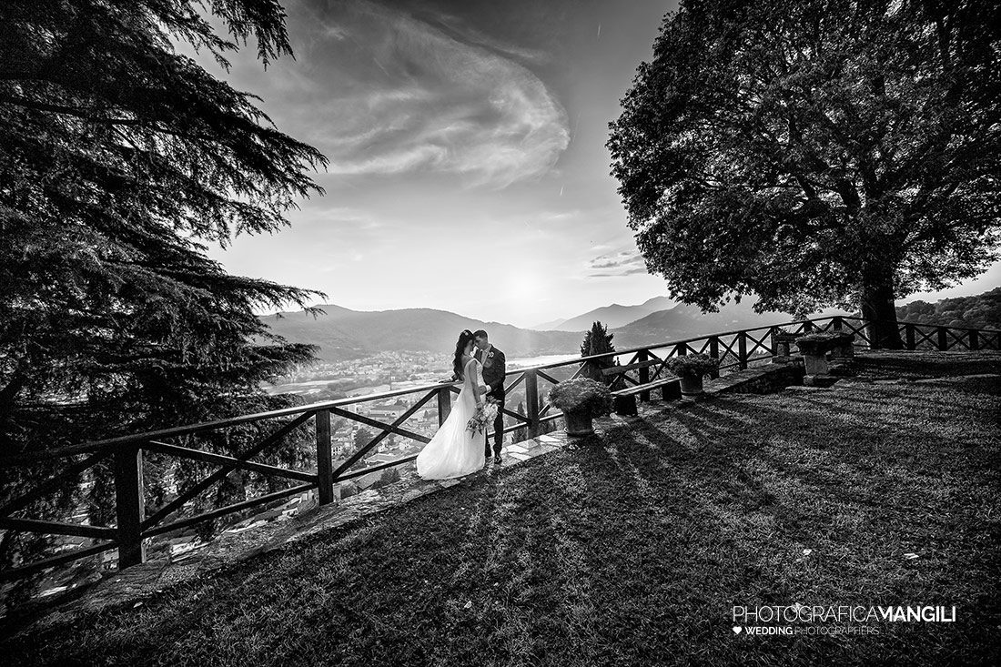 028 reportage wedding sposi foto matrimonio castello rossino lecco vista lago como 028 reportage wedding sposi foto matrimonio castello rossino lecco vista lago como