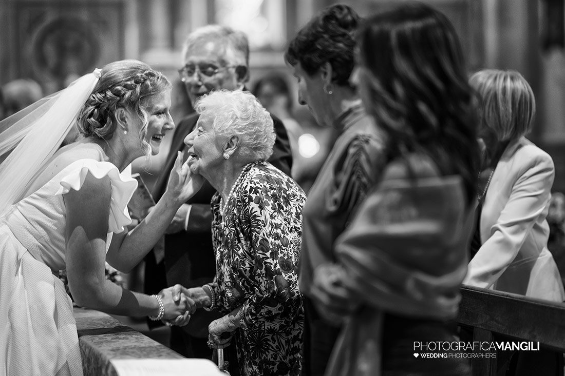 032 reportage wedding cerimonia sposi chiesa foto matrimonio missaglia lecco 032 reportage wedding cerimonia sposi chiesa foto matrimonio missaglia lecco