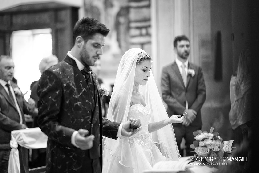 032 reportage cerimonia chiesa sposi foto matrimonio wedding sotto monte bergamo 032 reportage cerimonia chiesa sposi foto matrimonio wedding sotto monte bergamo