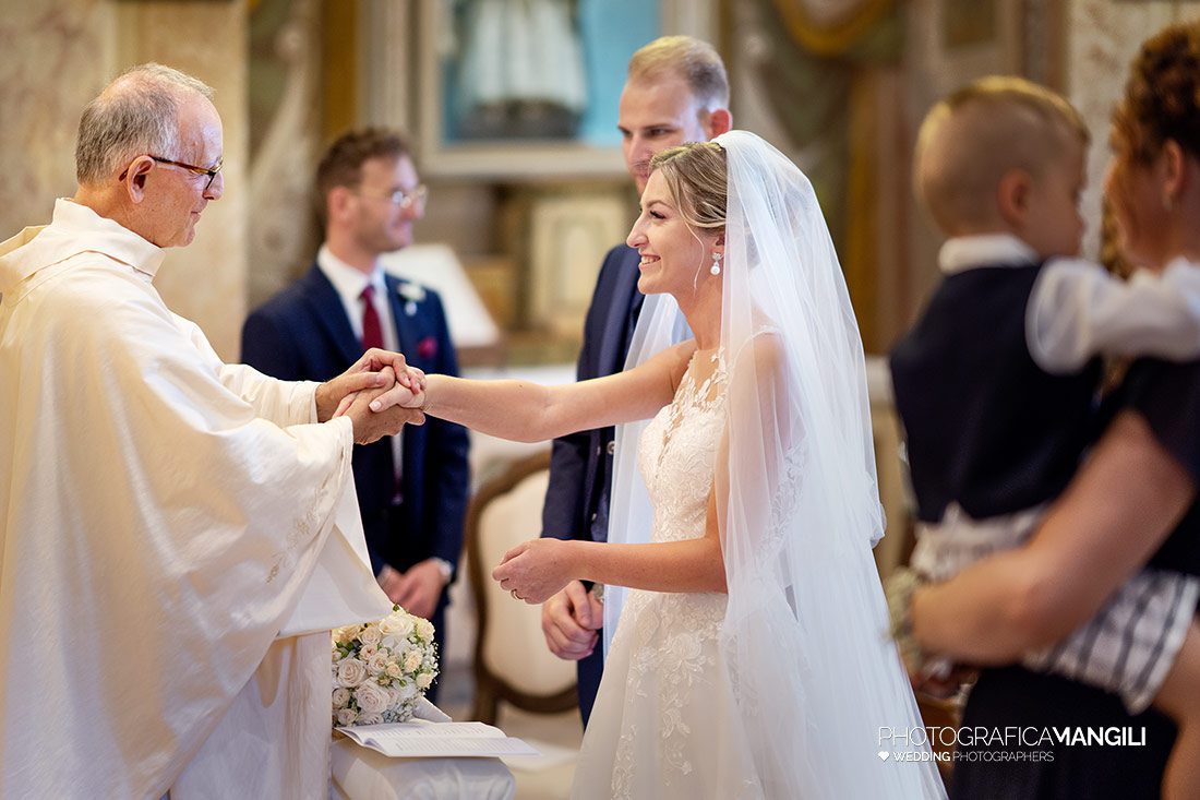 034 reportage cerimonia santuario sposi foto matrimonio wedding grumello monte bergamo 034 reportage cerimonia santuario sposi foto matrimonio wedding grumello monte bergamo