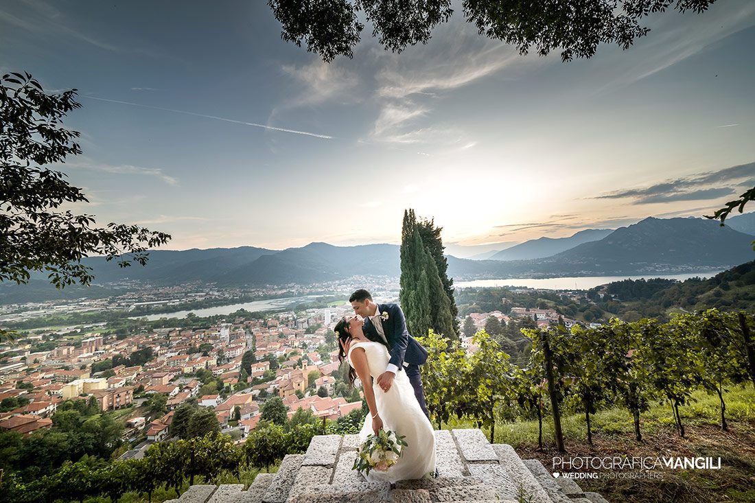 042 reportage wedding sposi foto matrimonio castello rossino lecco vista lago como 042 reportage wedding sposi foto matrimonio castello rossino lecco vista lago como