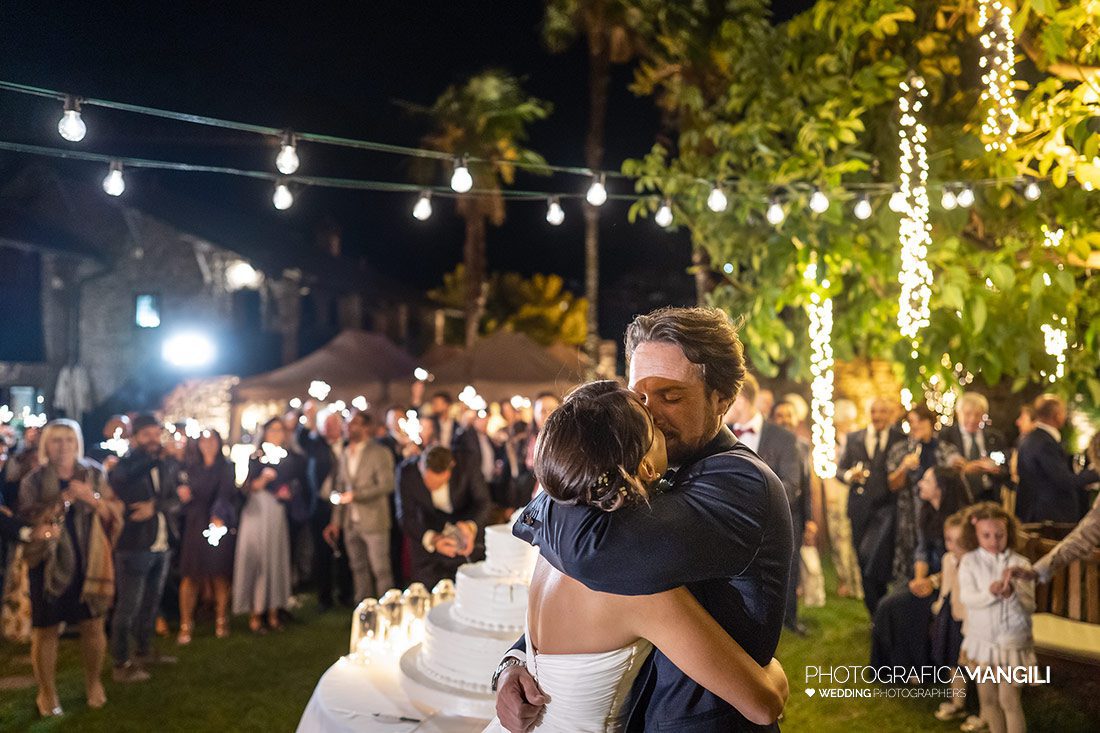 057 reportage sposi foto brindisi matrimonio wedding castello rossino lecco 057 reportage sposi foto brindisi matrimonio wedding castello rossino lecco