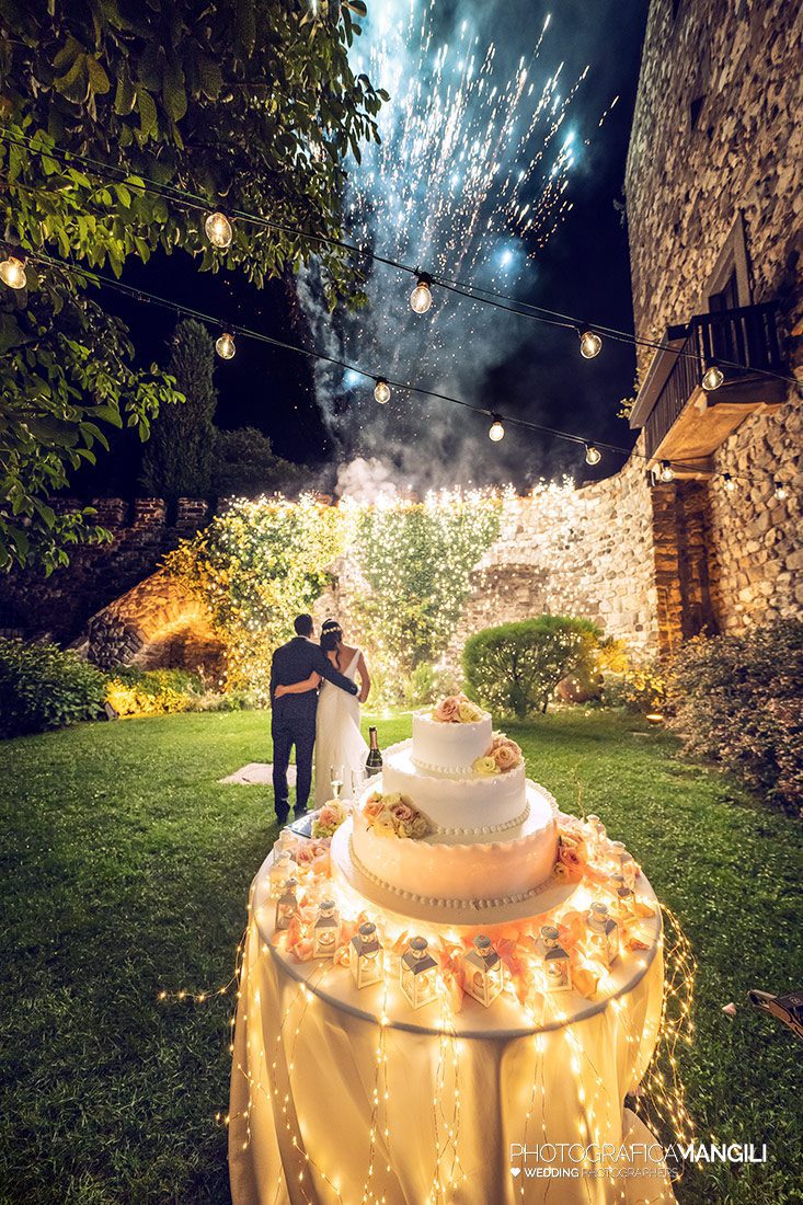 058 reportage wedding sposi foto matrimonio castello rossino torta lecco lago como 058 reportage wedding sposi foto matrimonio castello rossino torta lecco lago como