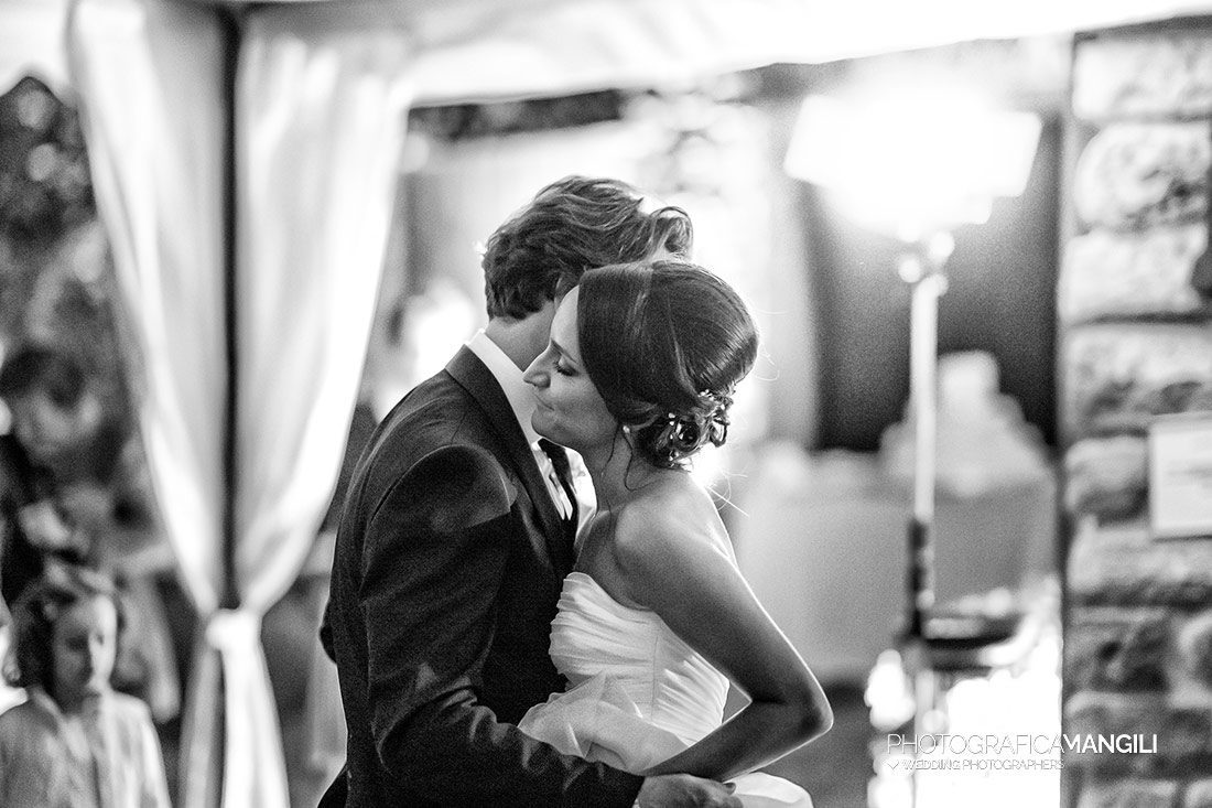 059 reportage sposi foto balli matrimonio wedding castello rossino lecco 059 reportage sposi foto balli matrimonio wedding castello rossino lecco