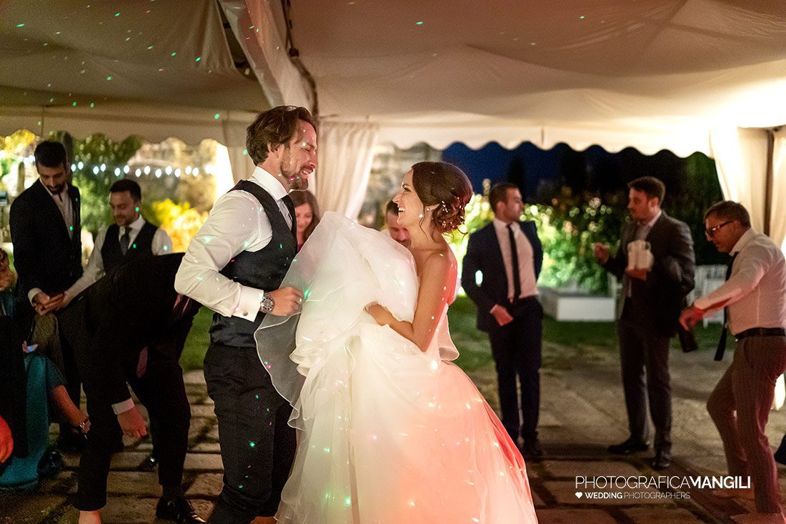 071 reportage sposi foto balli matrimonio wedding castello rossino lecco 071 reportage sposi foto balli matrimonio wedding castello rossino lecco