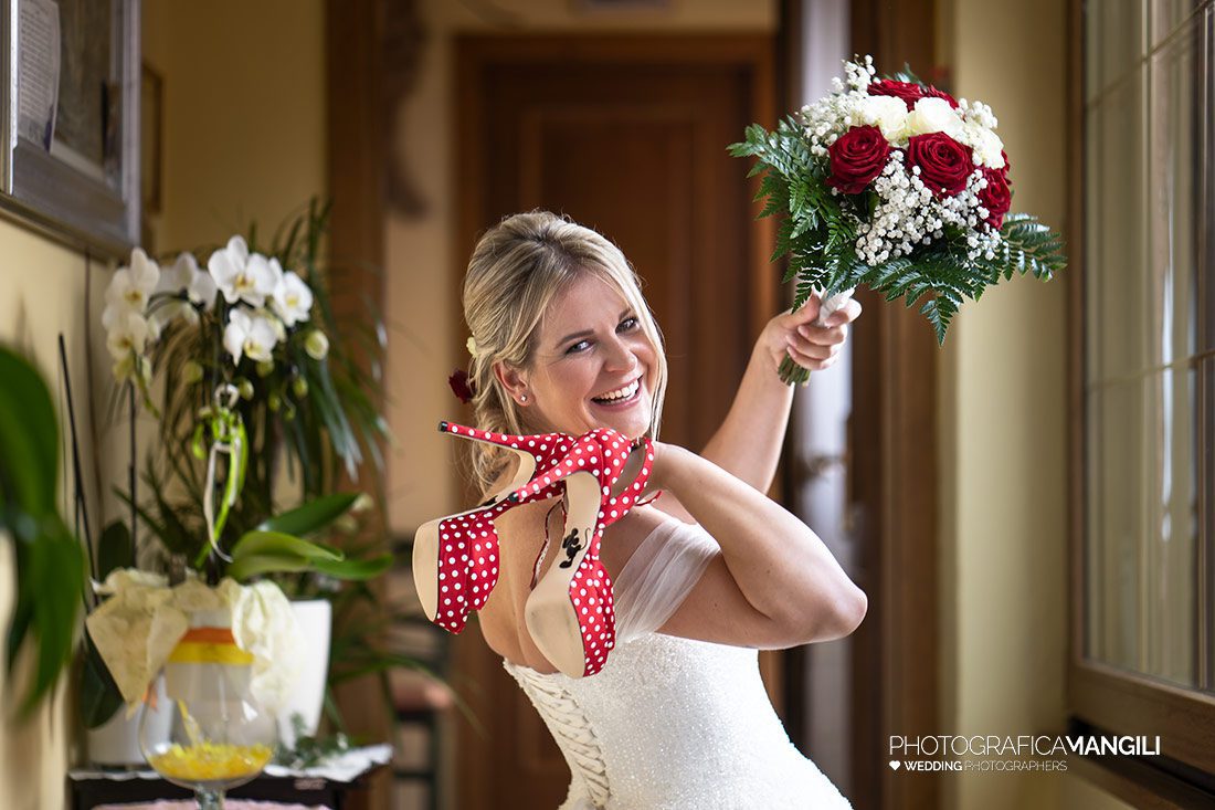 004 reportage preparativi sposa foto matrimonio wedding bergamo 004 reportage preparativi sposa foto matrimonio wedding bergamo
