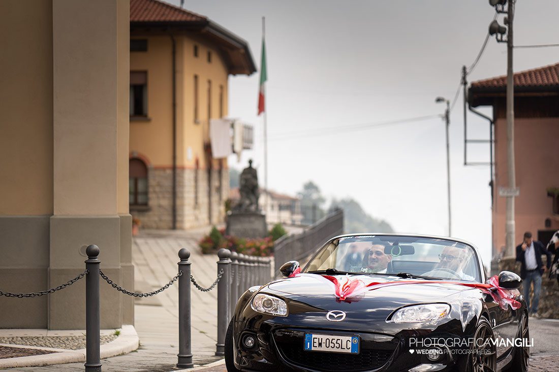 010 reportage arrivo ingresso sposi foto chiesa wedding matrimonio bergamo 010 reportage arrivo ingresso sposi foto chiesa wedding matrimonio bergamo
