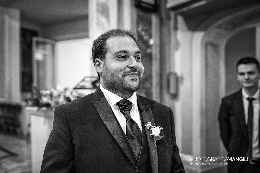 011 reportage arrivo ingresso sposi foto matrimonio chiesa robbiate wedding lecco 011 reportage arrivo ingresso sposi foto matrimonio chiesa robbiate wedding lecco
