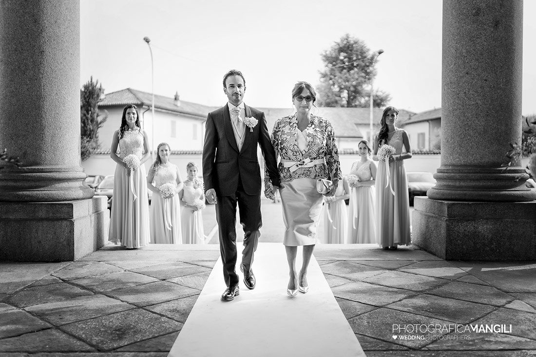 016 reportage arrivo ingresso sposi foto wedding matrimonio chiesa protasio gervasio gorgonzola milano 016 reportage arrivo ingresso sposi foto wedding matrimonio chiesa protasio gervasio gorgonzola milano