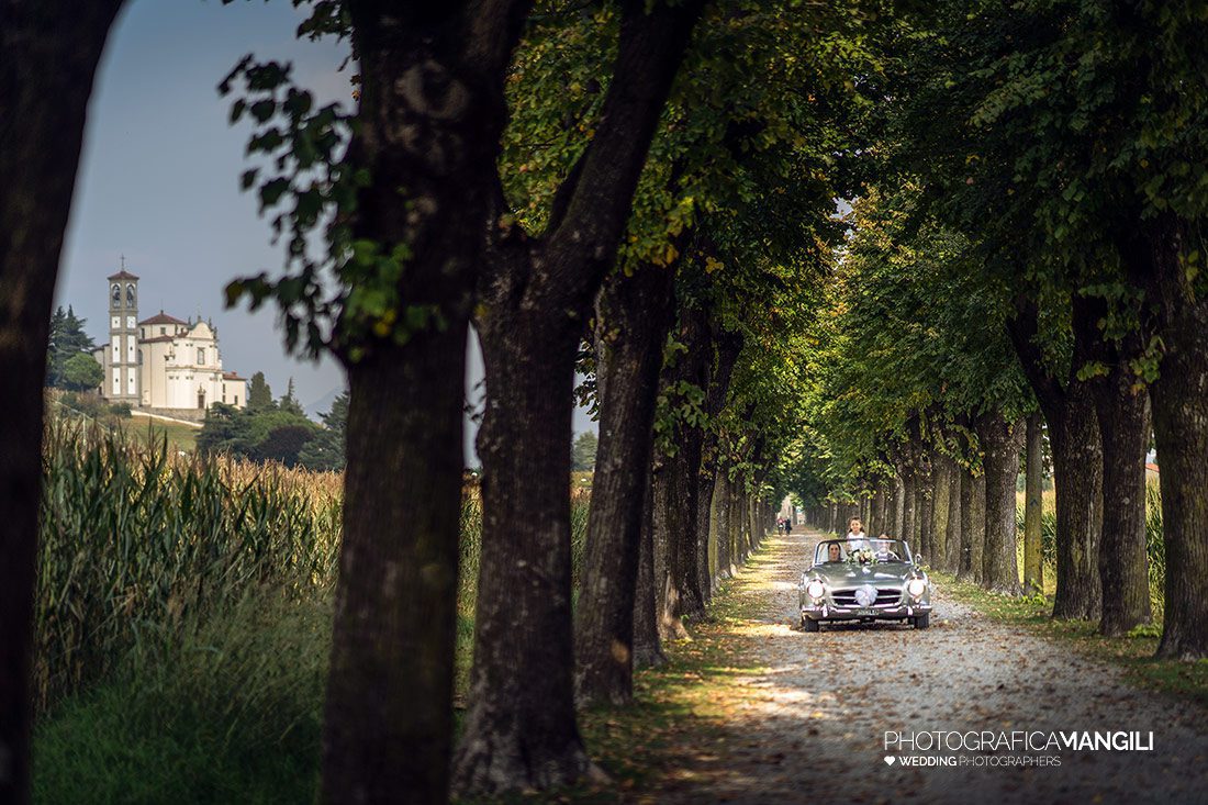 021 reportage arrivo ingresso sposi foto santuario prada mapello wedding matrimonio bergamo 021 reportage arrivo ingresso sposi foto santuario prada mapello wedding matrimonio bergamo