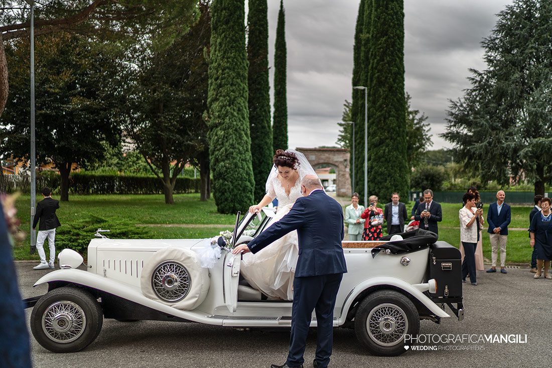022 reportage arrivo ingresso sposi foto matrimonio chiesa carvico wedding bergamo 022 reportage arrivo ingresso sposi foto matrimonio chiesa carvico wedding bergamo