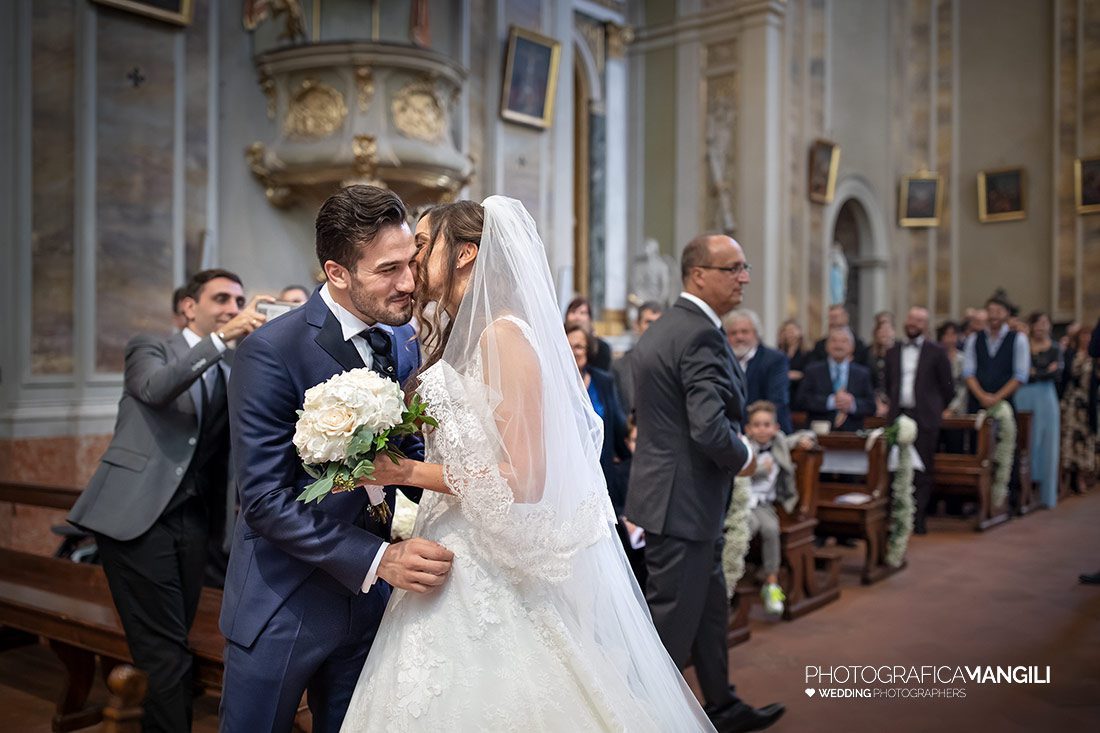 025 reportage arrivo ingresso sposi foto wedding matrimonio chiesa vecchia ponte san pietro bergamo 025 reportage arrivo ingresso sposi foto wedding matrimonio chiesa vecchia ponte san pietro bergamo