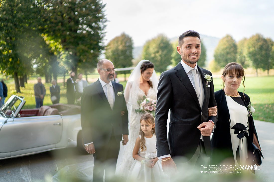 026 reportage arrivo ingresso sposi foto santuario prada mapello wedding matrimonio bergamo 026 reportage arrivo ingresso sposi foto santuario prada mapello wedding matrimonio bergamo