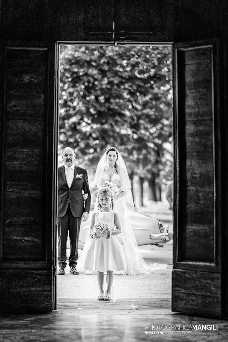 027 reportage arrivo ingresso sposi foto santuario prada mapello wedding matrimonio bergamo 027 reportage arrivo ingresso sposi foto santuario prada mapello wedding matrimonio bergamo