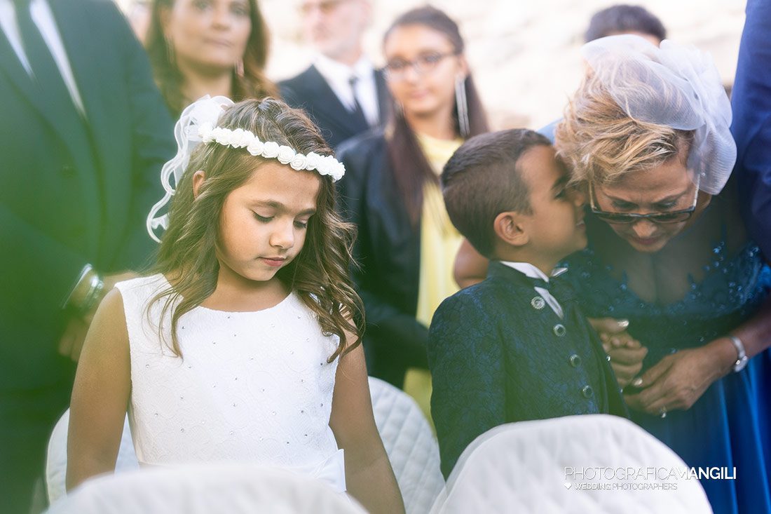 031 reportage sposi foto matrimonio rito civile cerimonia wedding castello rossino lecco 031 reportage sposi foto matrimonio rito civile cerimonia wedding castello rossino lecco