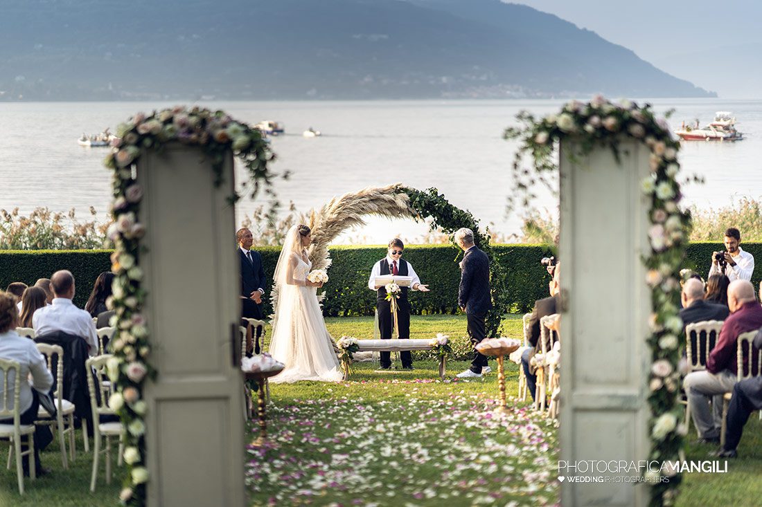 038 reportage foto rito civile sposi matrimonio wedding villa rocchetta lago maggiore 1 038 reportage foto rito civile sposi matrimonio wedding villa rocchetta lago maggiore 1