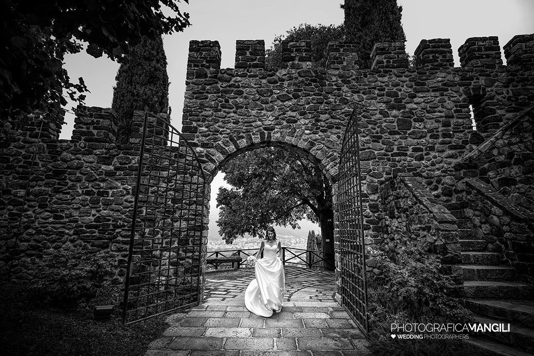 046 reportage sposi foto matrimonio wedding castello rossino lecco lago como 046 reportage sposi foto matrimonio wedding castello rossino lecco lago como