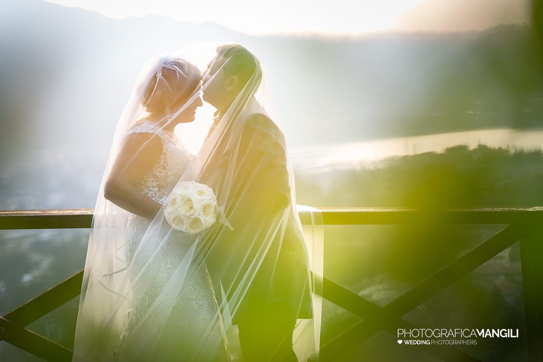 050 reportage sposi foto panorama lago como matrimonio wedding castello rossino lecco 050 reportage sposi foto panorama lago como matrimonio wedding castello rossino lecco