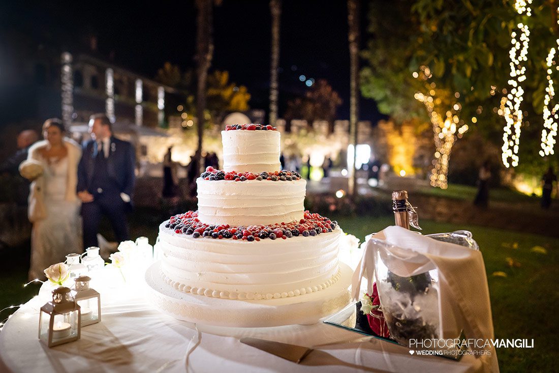 054 reportage sposi foto torta matrimonio wedding castello rossino lecco 054 reportage sposi foto torta matrimonio wedding castello rossino lecco