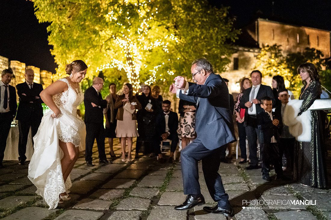 065 reportage sposi foto balli matrimonio wedding castello rossino lecco 065 reportage sposi foto balli matrimonio wedding castello rossino lecco