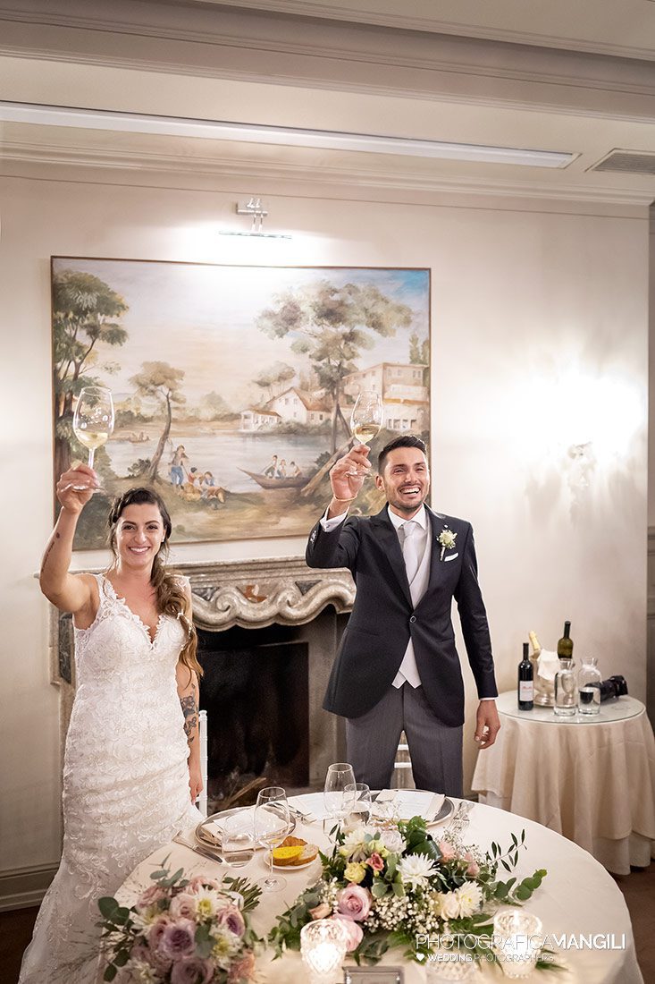 066 reportage sposi foto brindisi matrimonio wedding villa acquaroli carvico bergamo 066 reportage sposi foto brindisi matrimonio wedding villa acquaroli carvico bergamo