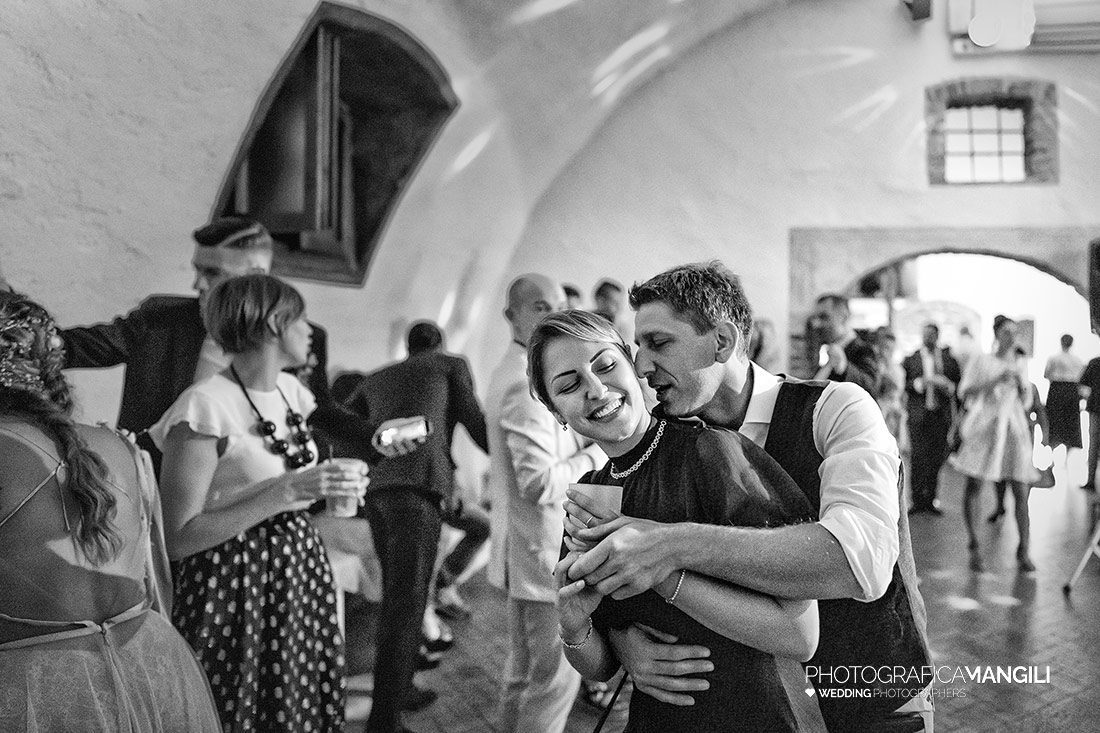 072 reportage sposi foto balli matrimonio wedding castello marigolda curno bergamo 072 reportage sposi foto balli matrimonio wedding castello marigolda curno bergamo