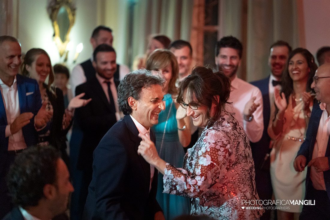 081 reportage sposi foto balli matrimonio wedding villa acquaroli carvico bergamo 081 reportage sposi foto balli matrimonio wedding villa acquaroli carvico bergamo