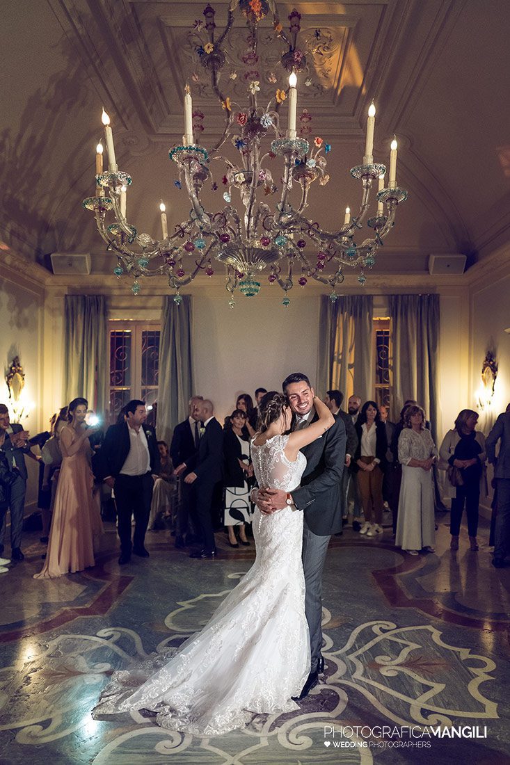 082 reportage sposi foto balli matrimonio wedding villa acquaroli carvico bergamo 1 082 reportage sposi foto balli matrimonio wedding villa acquaroli carvico bergamo 1