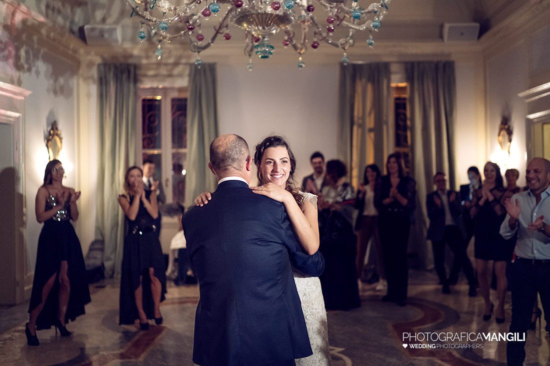 085 reportage sposi foto balli matrimonio wedding villa acquaroli carvico bergamo 085 reportage sposi foto balli matrimonio wedding villa acquaroli carvico bergamo