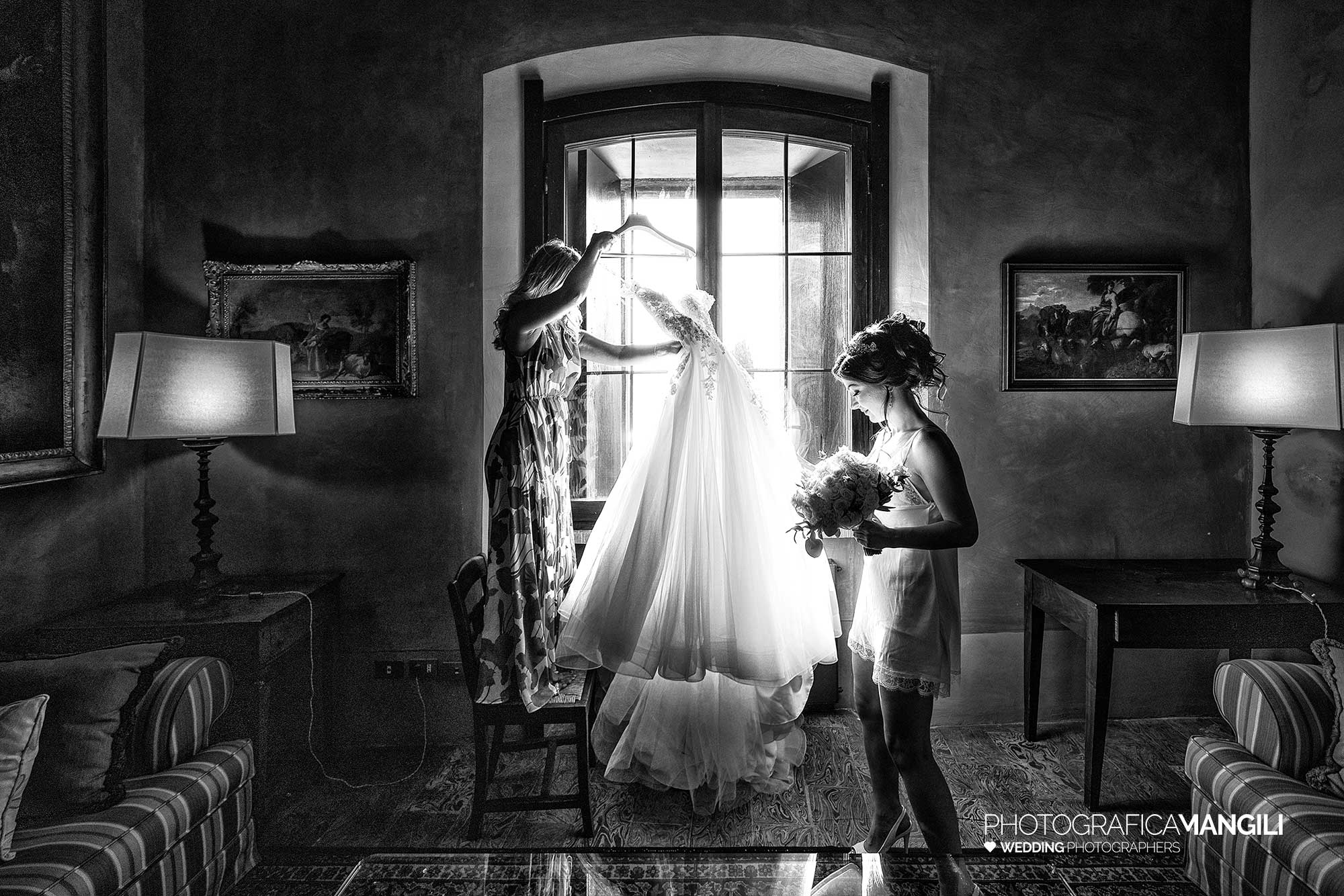 008 preparativi sposa foto matrimonio lecco castello rossino 1 008 preparativi sposa foto matrimonio lecco castello rossino 1