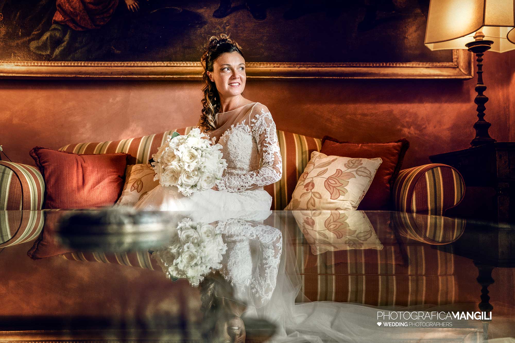 011 preparativi sposa ritratto foto matrimonio lecco castello rossino 011 preparativi sposa ritratto foto matrimonio lecco castello rossino