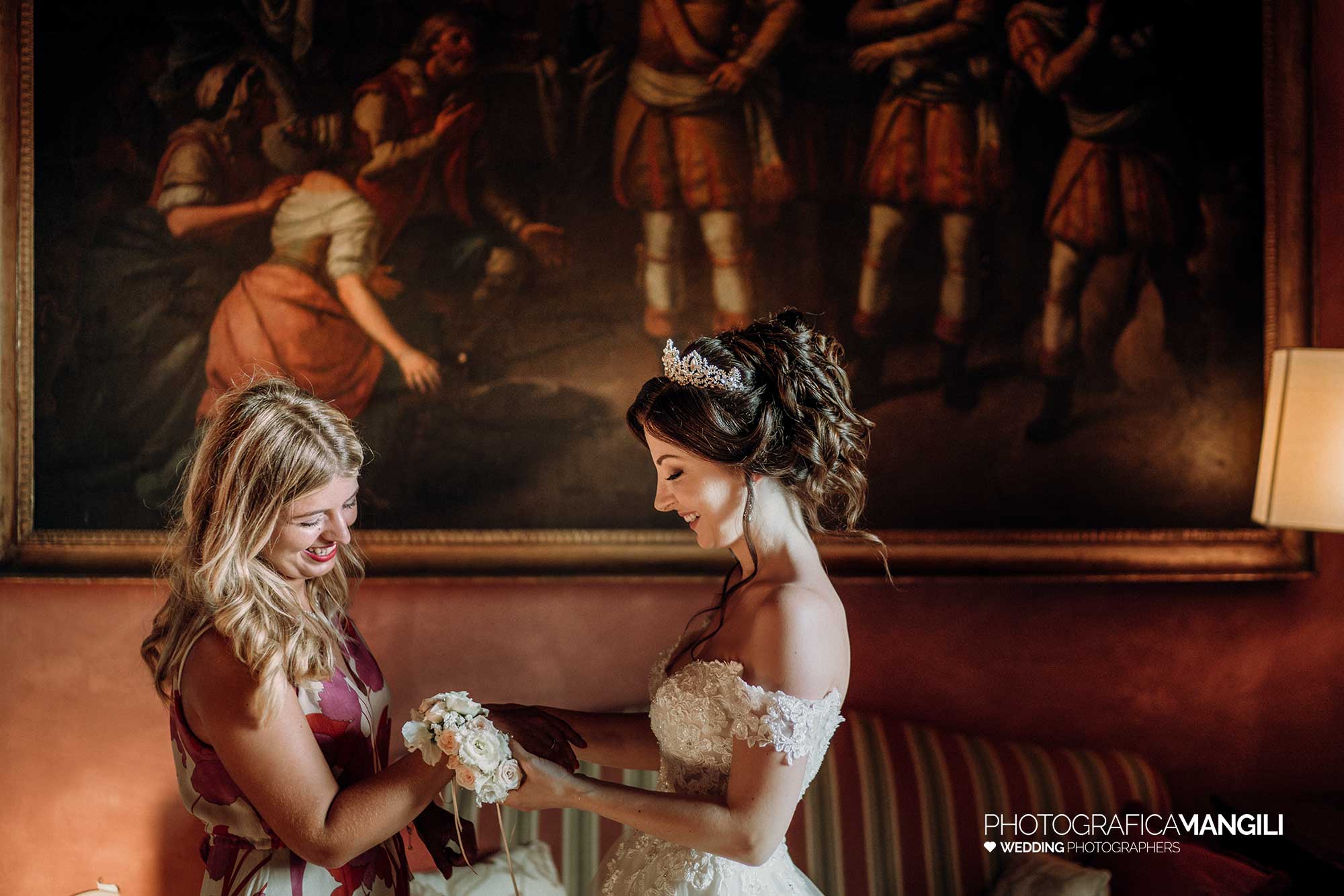 012 preparativi sposa testimone foto matrimonio lecco castello rossino 012 preparativi sposa testimone foto matrimonio lecco castello rossino