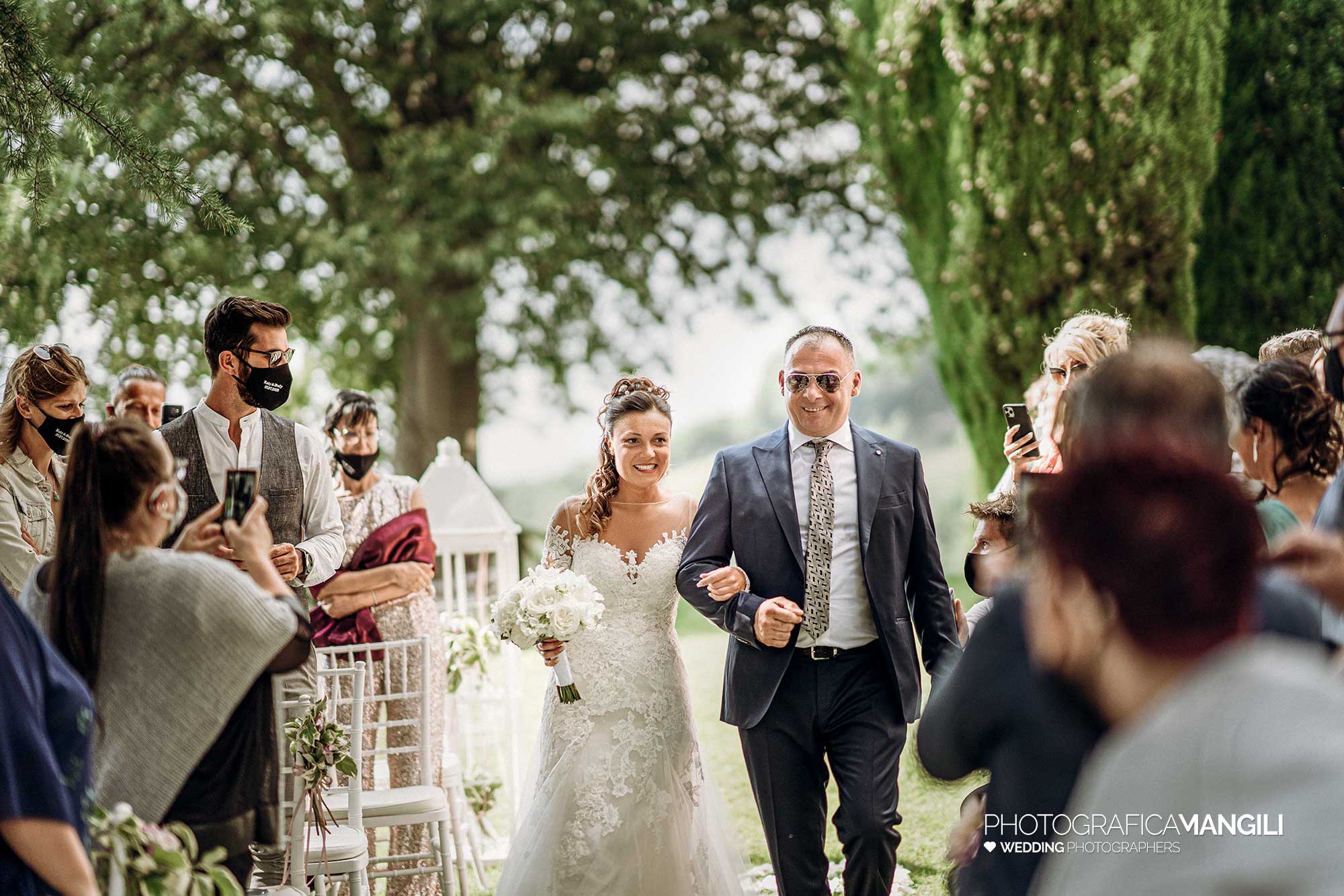 019 fotografia matrimonio ingresso sposa lecco castello rossino 019 fotografia matrimonio ingresso sposa lecco castello rossino