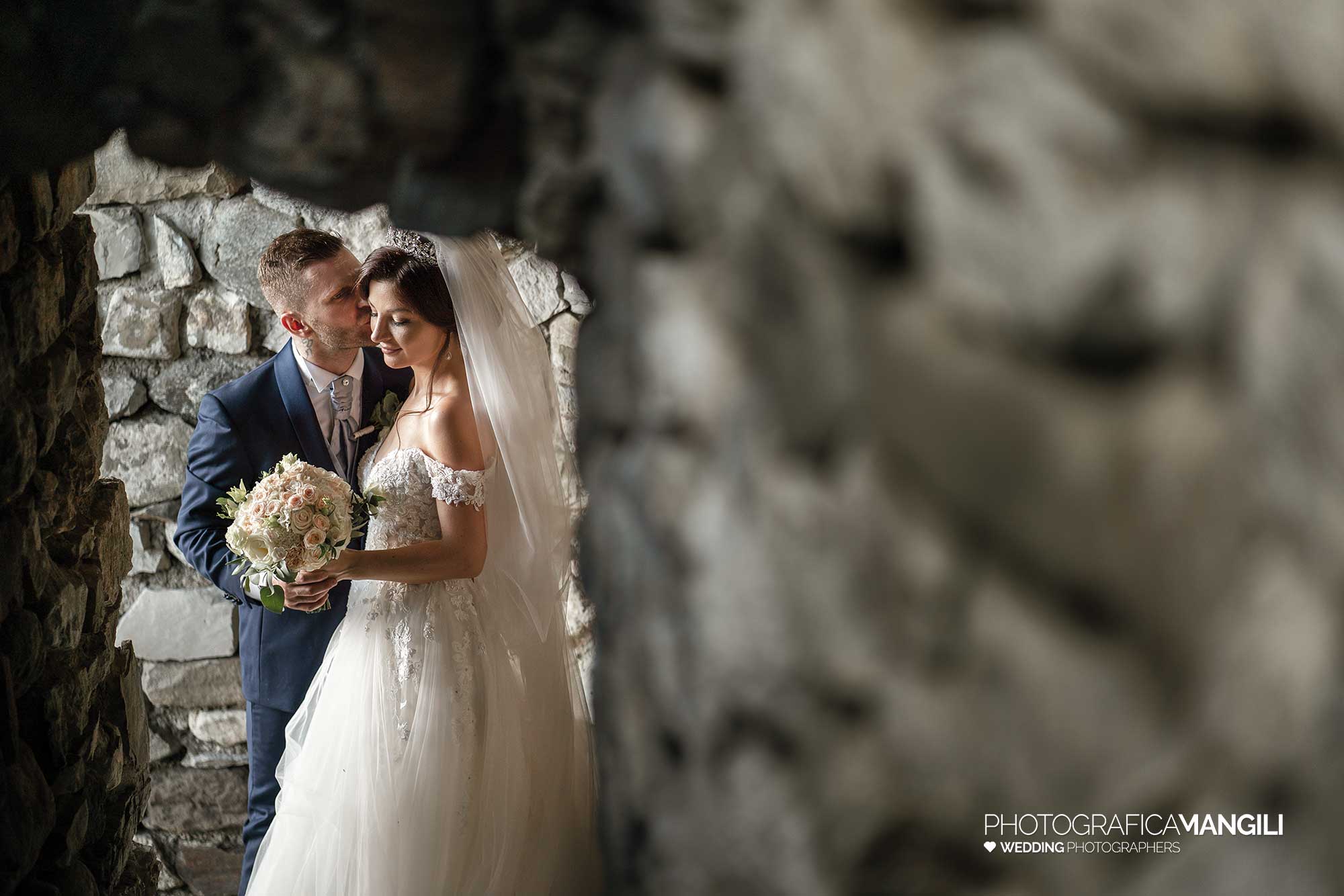 036 fotografo matrimonio lecco castello rossino ritratto sposi 036 fotografo matrimonio lecco castello rossino ritratto sposi