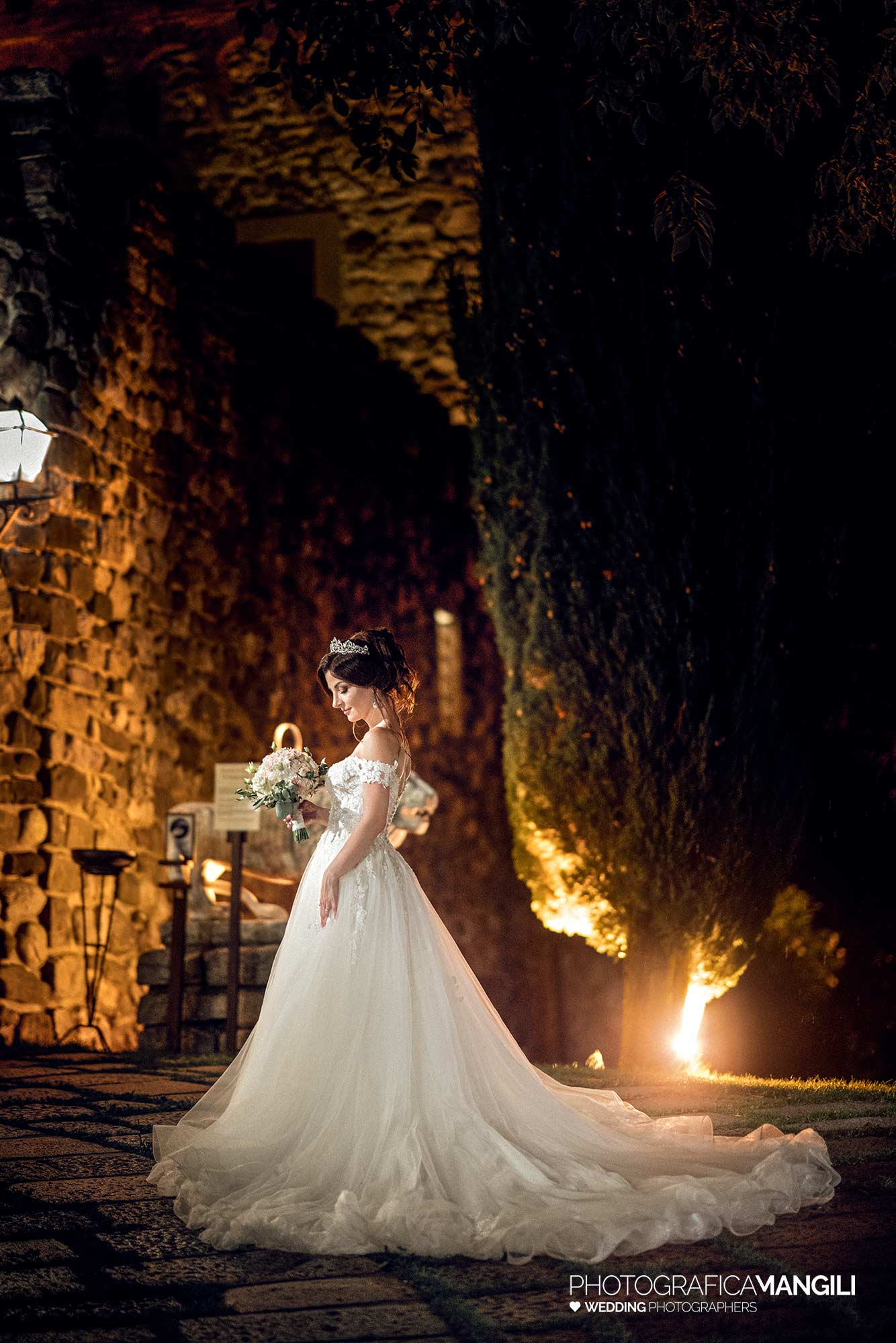 055 fotografo matrimonio lecco castello rossino ritratto sposa 055 fotografo matrimonio lecco castello rossino ritratto sposa