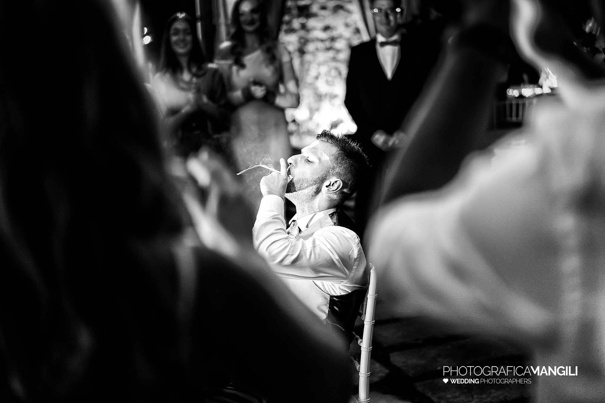 063 fotografo matrimonio lecco castello rossino balli festa 063 fotografo matrimonio lecco castello rossino balli festa