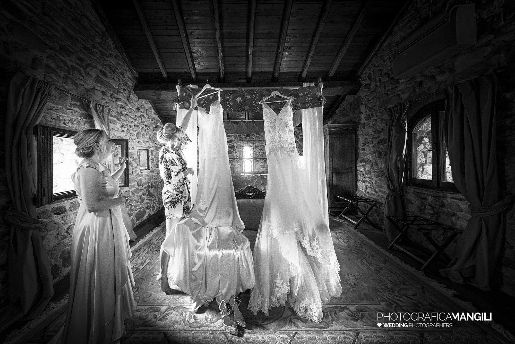 004 foto matrimonio reportage wedding abito sposa lecco castello rossino 004 foto matrimonio reportage wedding abito sposa lecco castello rossino