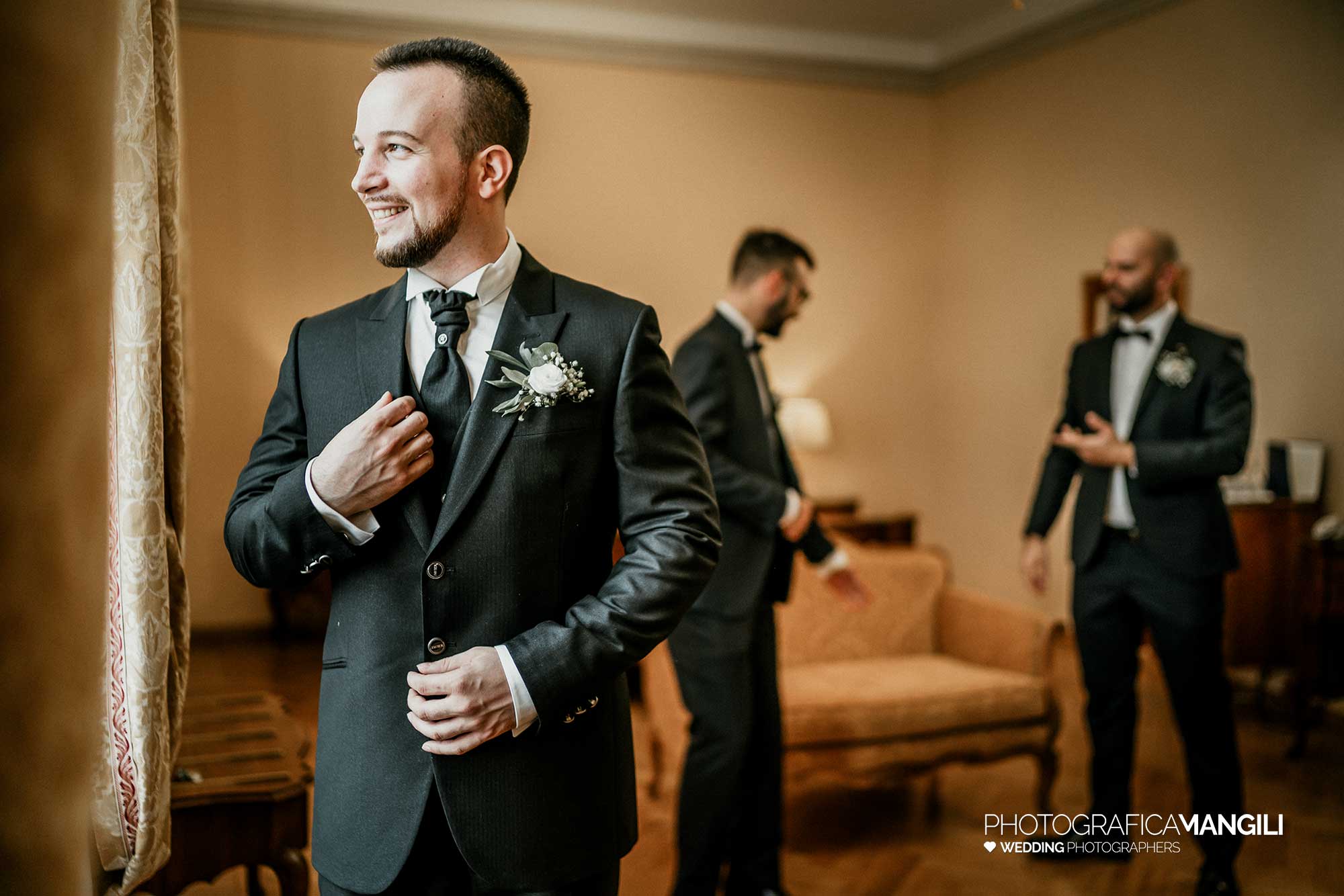 005 foto matrimonio reportage wedding preparativi sposo brescia villa fenaroli 005 foto matrimonio reportage wedding preparativi sposo brescia villa fenaroli