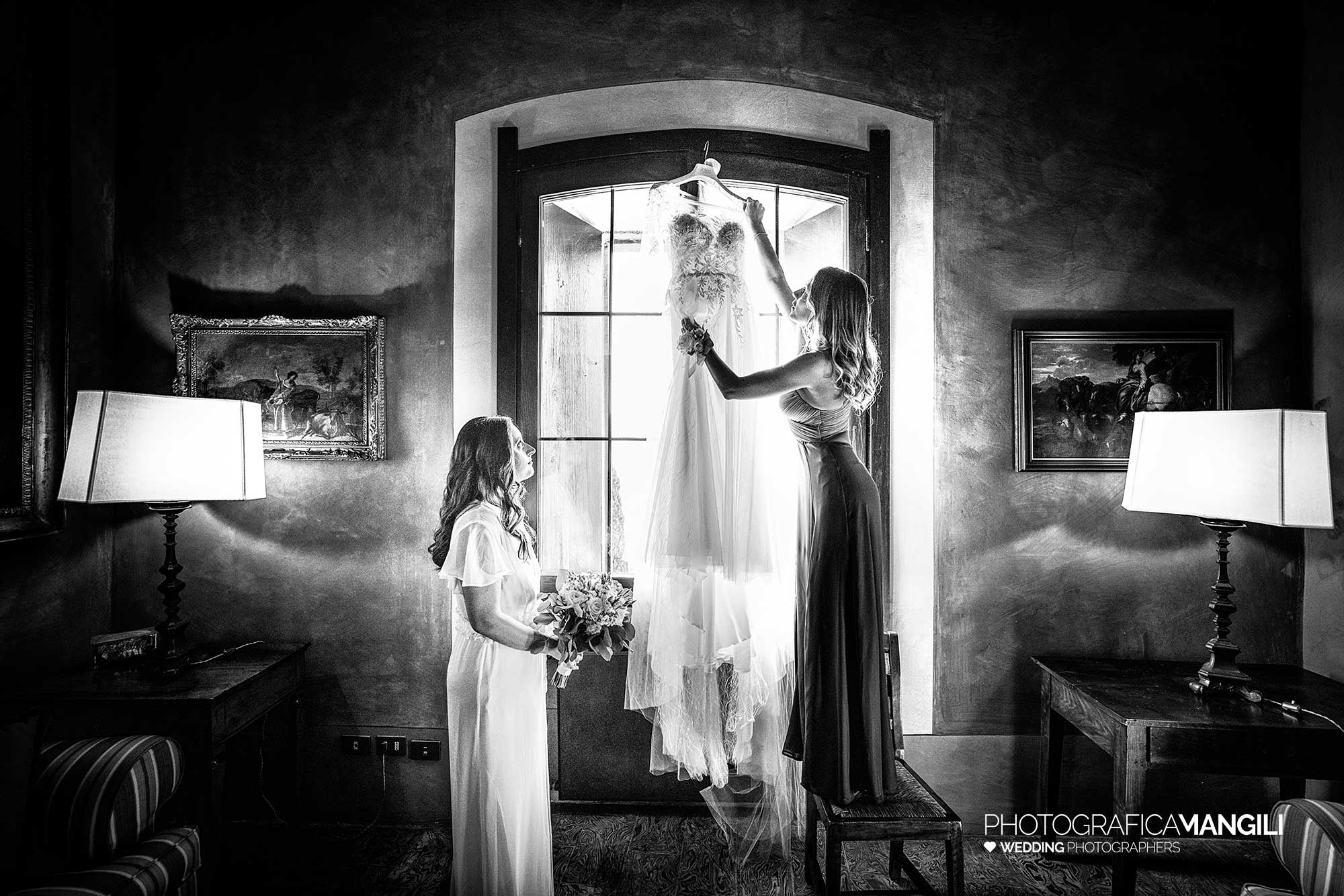 010 foto matrimonio wedding preparativi sposa lecco castello rossino 010 foto matrimonio wedding preparativi sposa lecco castello rossino