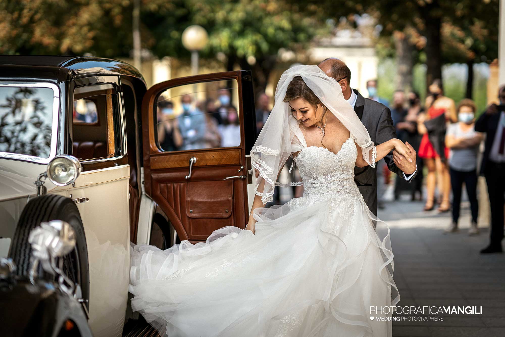 014 foto matrimonio reportage wedding arrivo sposa stezzano bergamo 014 foto matrimonio reportage wedding arrivo sposa stezzano bergamo