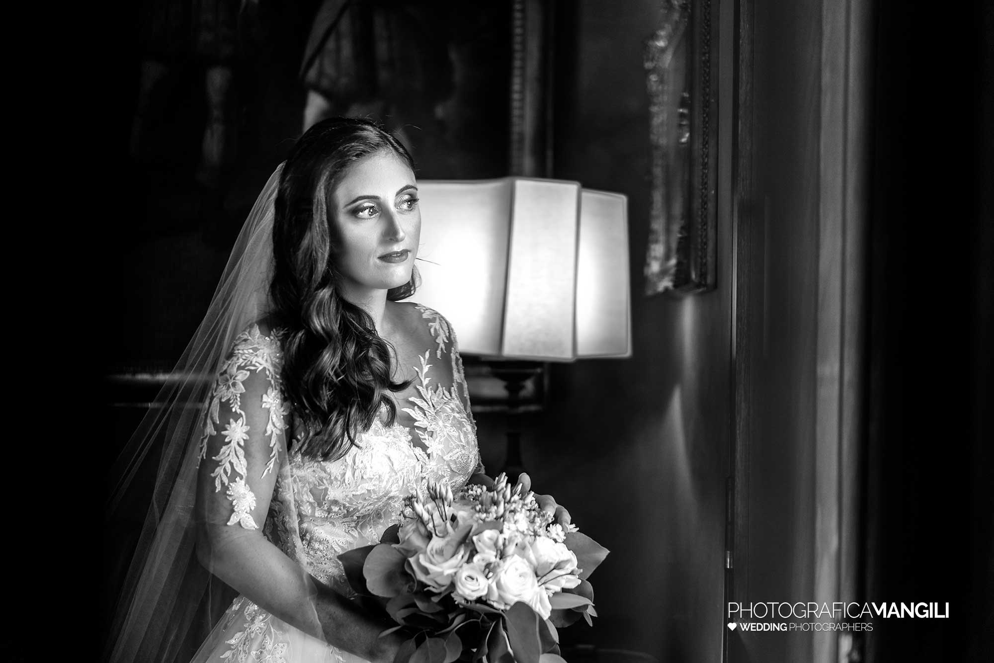 016 foto matrimonio wedding preparativi sposa lecco castello rossino 016 foto matrimonio wedding preparativi sposa lecco castello rossino