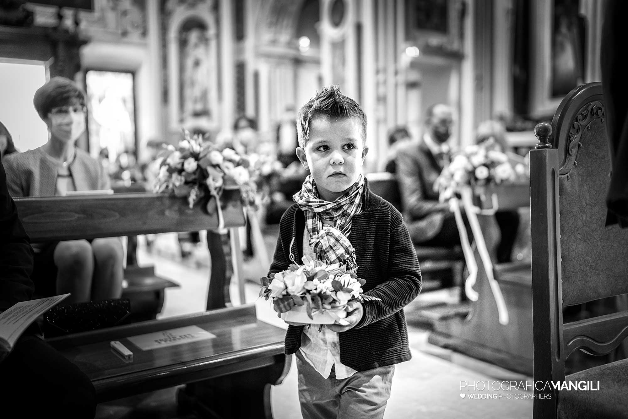 017 foto matrimonio reportage cerimonia religiosa sposa chiesa stezzano bergamo 017 foto matrimonio reportage cerimonia religiosa sposa chiesa stezzano bergamo