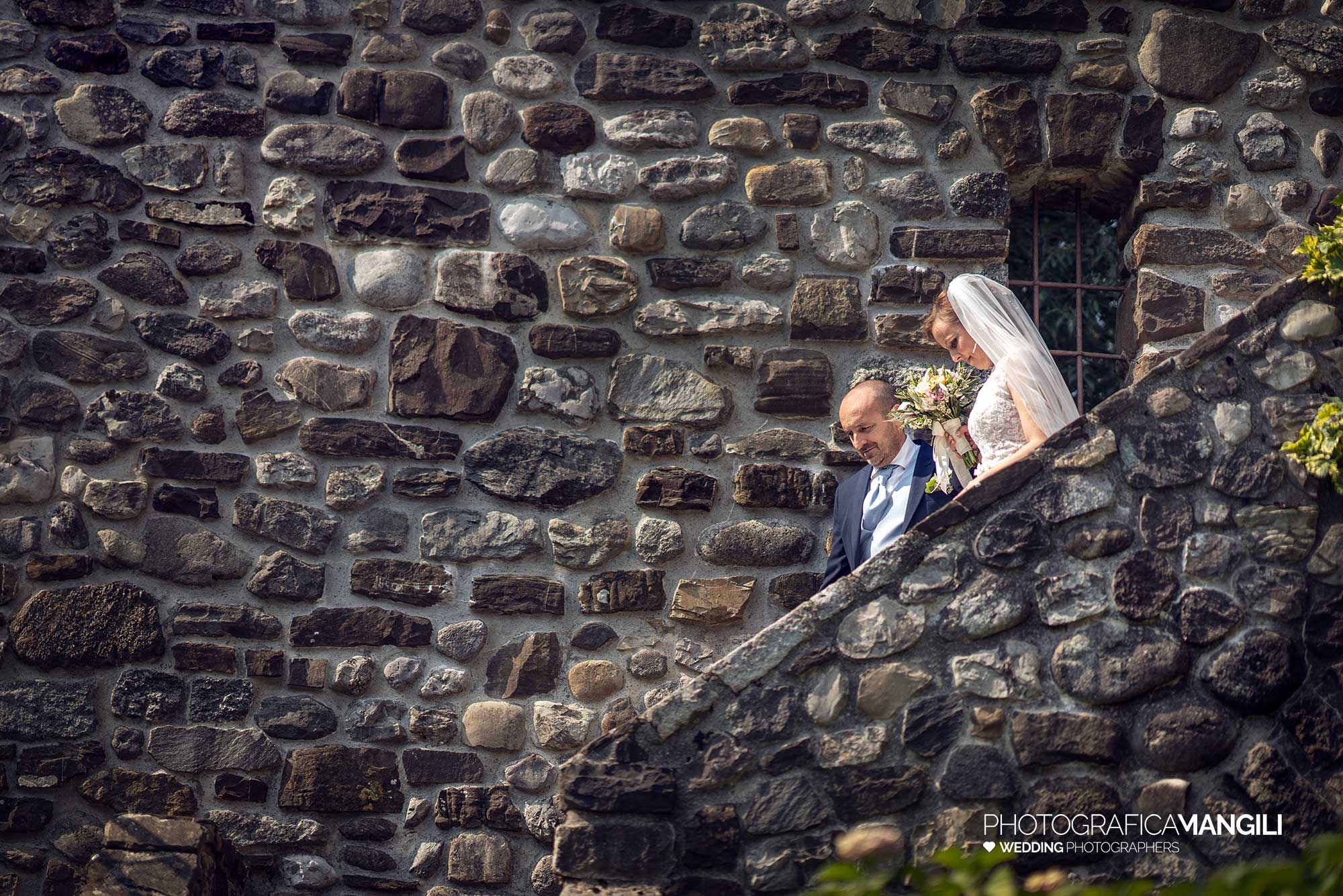 017 foto matrimonio reportage ingresso sposa wedding lecco castello rossino 017 foto matrimonio reportage ingresso sposa wedding lecco castello rossino