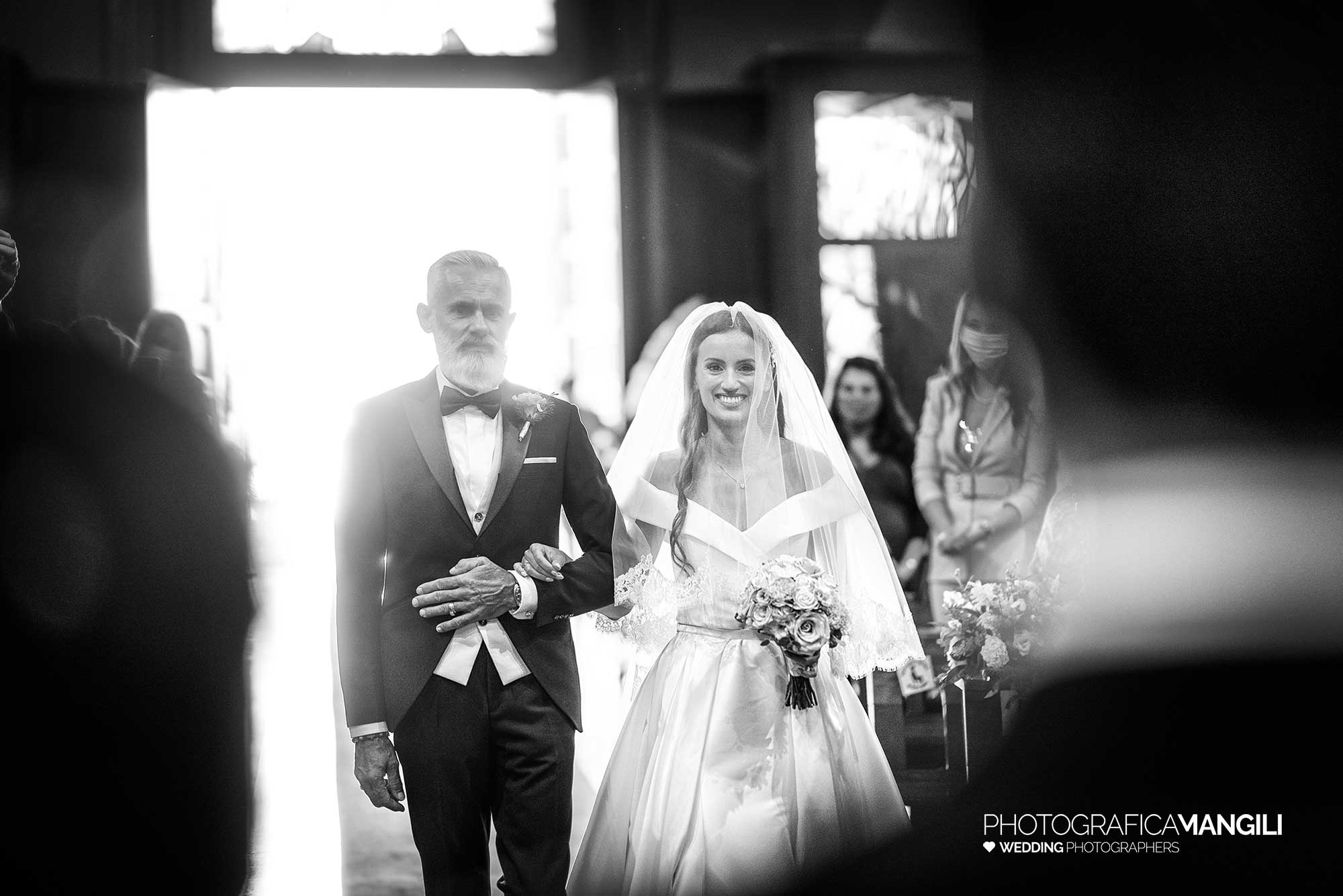 019 reportage foto matrimonio wedding ingresso sposa chiesa cantu 019 reportage foto matrimonio wedding ingresso sposa chiesa cantu