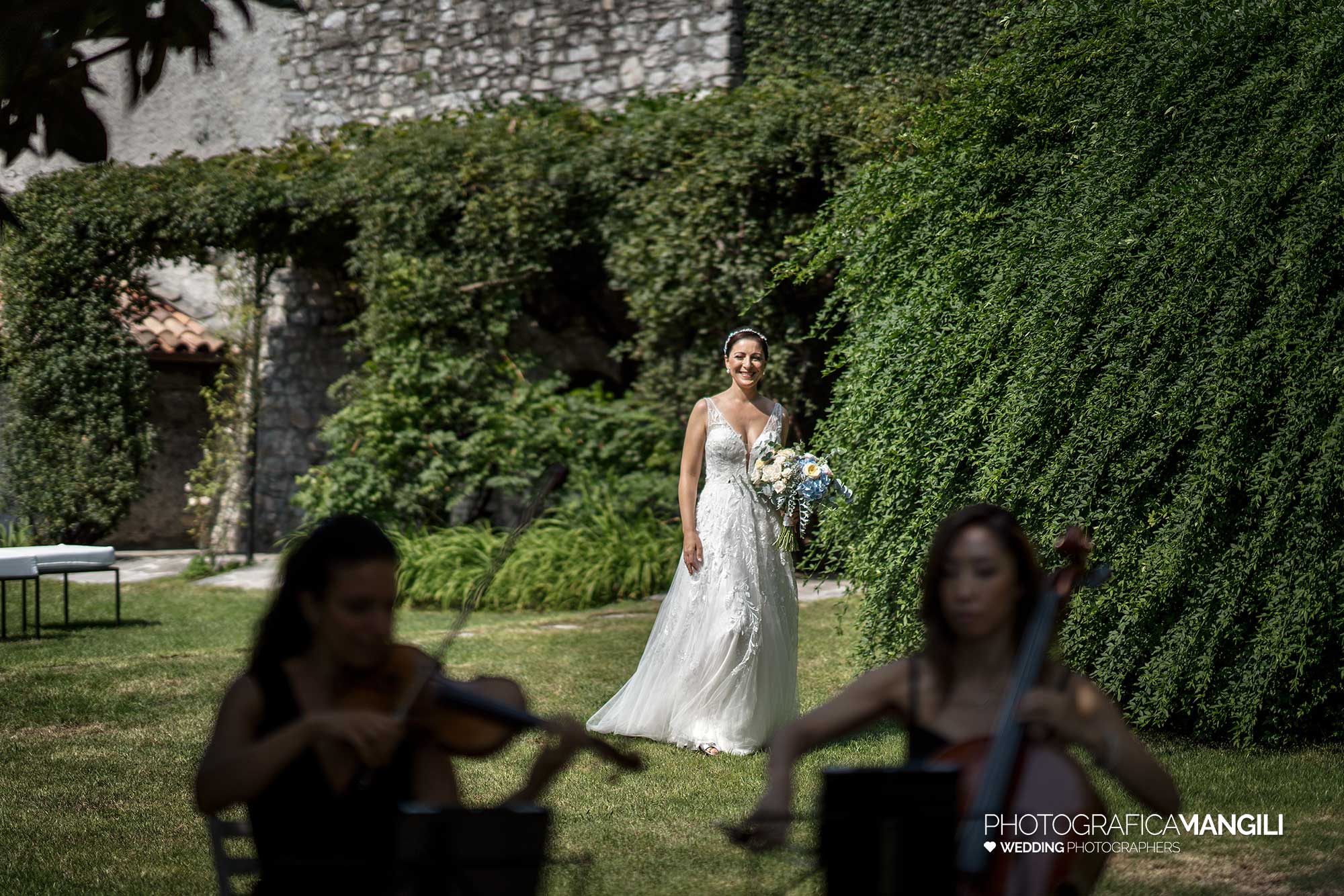 020 foto matrimonio reportage wedding ingresso sposa como lake villa monastero pax 020 foto matrimonio reportage wedding ingresso sposa como lake villa monastero pax