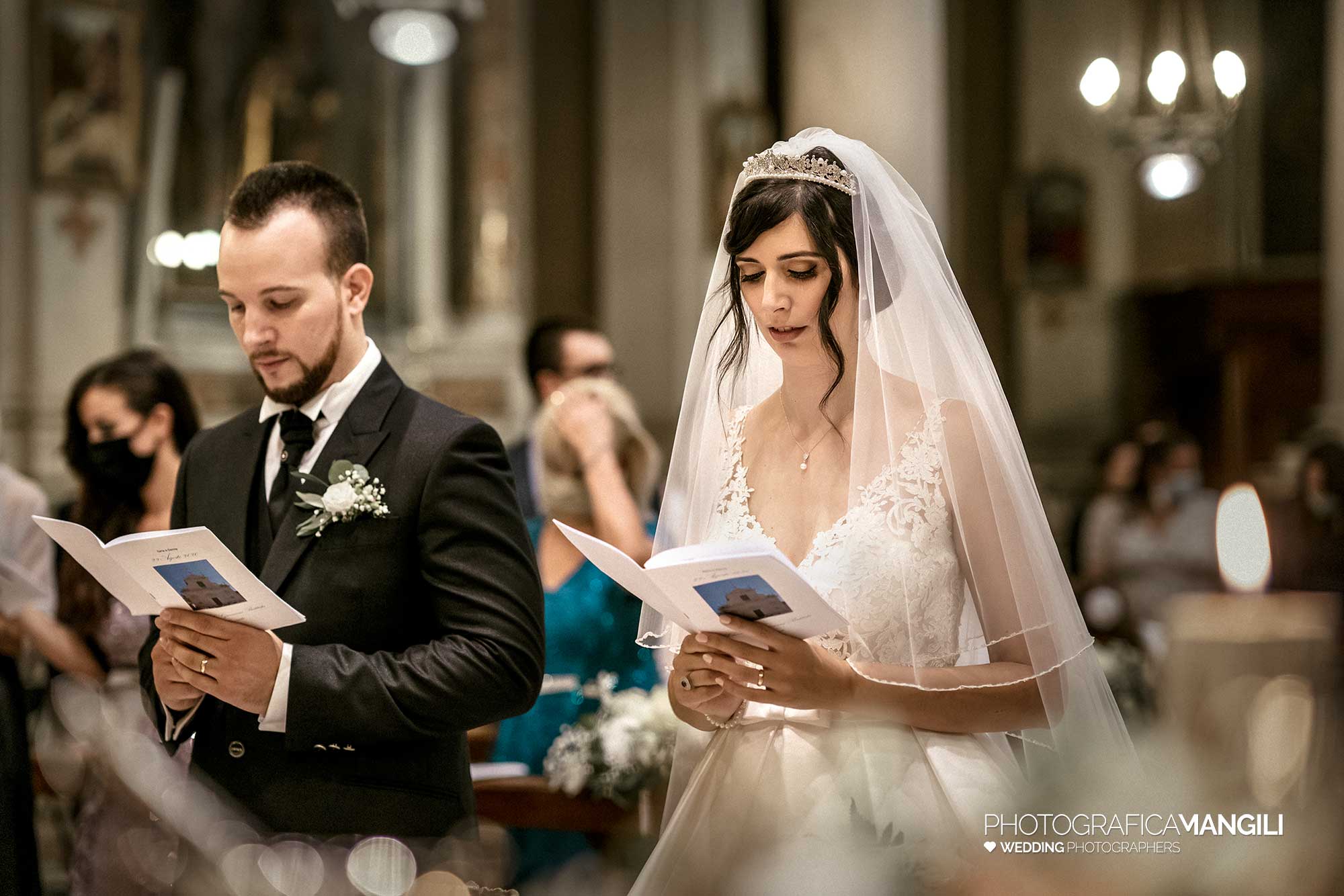 022 foto matrimonio reportage wedding cerimonia chiesa brescia villa fenaroli 022 foto matrimonio reportage wedding cerimonia chiesa brescia villa fenaroli