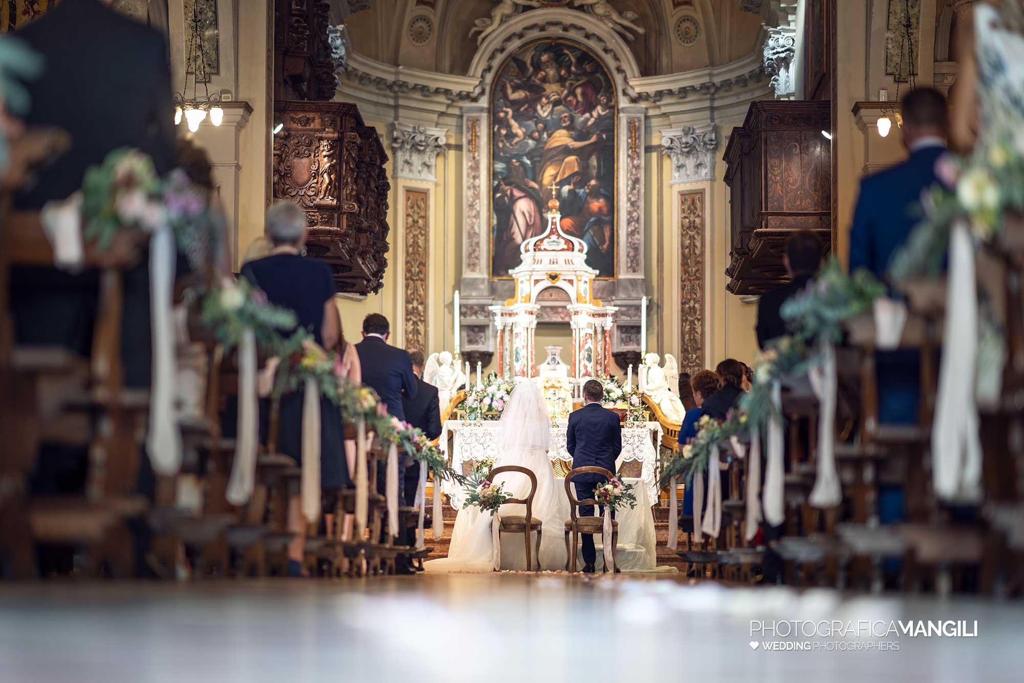 022 fotografo matrimonio wedding sposi cerimonia religiosa chiesa lago di garda 022 fotografo matrimonio wedding sposi cerimonia religiosa chiesa lago di garda